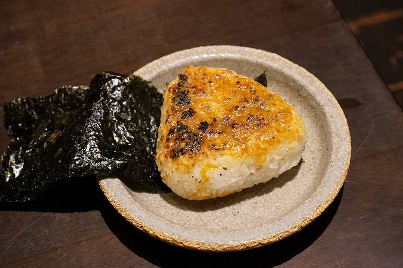 旭川　旅篭　炭焼きおにぎり うに醤油