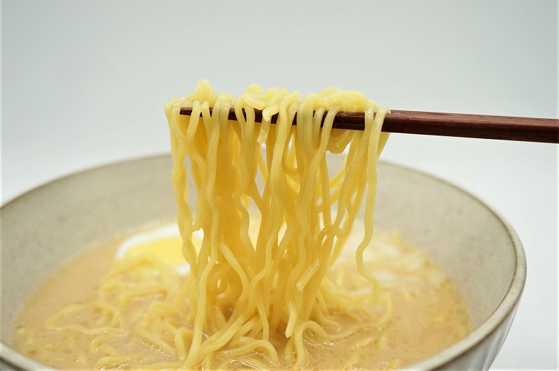 らーめん山頭火　藤原製麺のインスタントラーメン