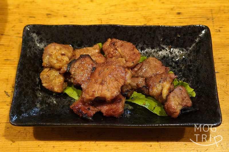 旭川「居酒屋天金」生ラム肩ロース網焼き