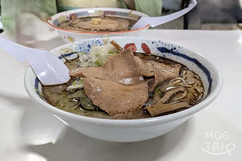 蜂屋本店の「しおラーメン」