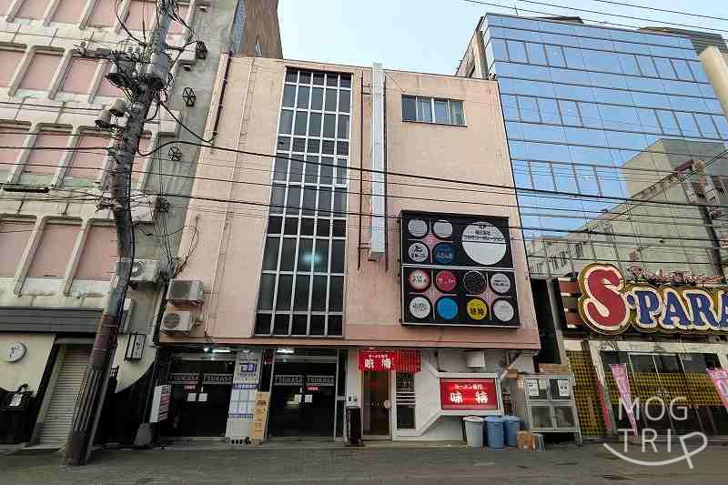 蝦夷前焼き鳥ISMの「建物外観」