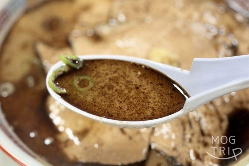 蜂屋本店の「しょうゆチャーシューメン」